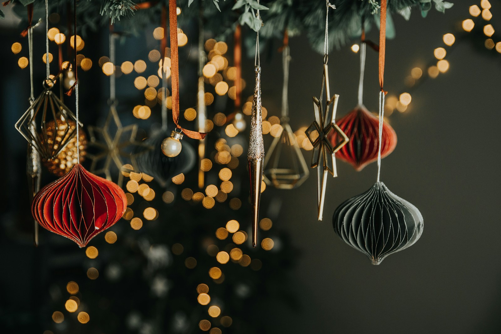 PremierePC Holiday Hours & Schedule: Thanksgiving Through New Year 2025