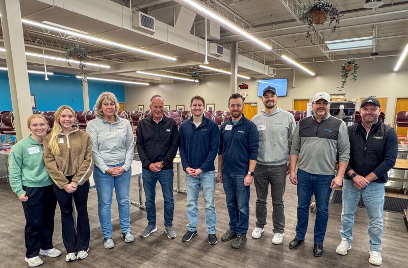 Xigent’s Sioux Falls Team Volunteers at The Banquet