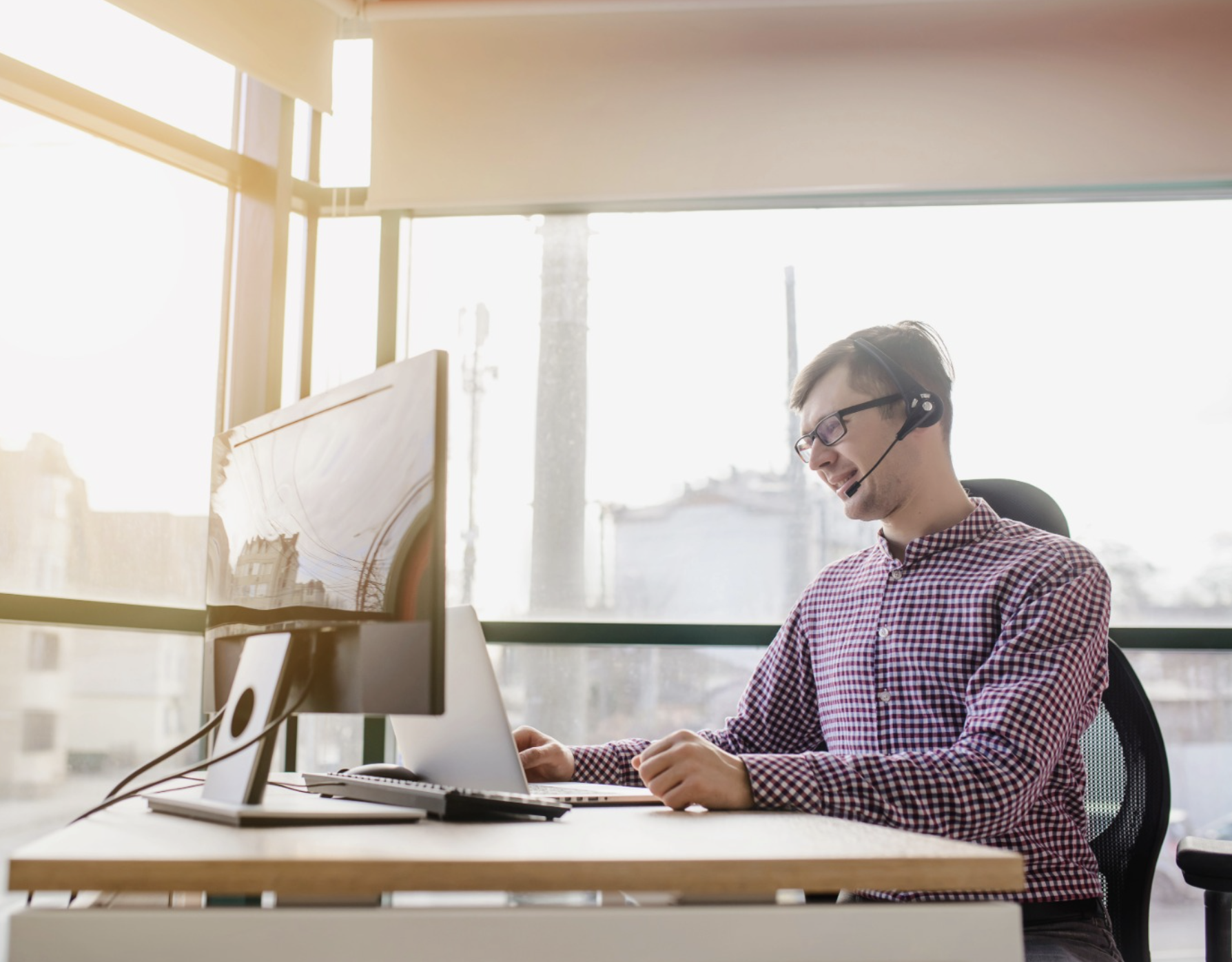 Managed IT Services vs. Hourly Support: Why Cleveland Businesses Need a Department, Not a Handyman