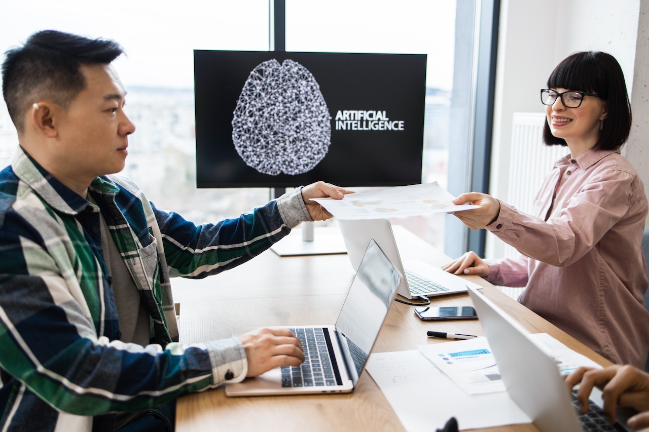 Why Your New Year Business Strategy Shouldn’t Include an AI IT Provider