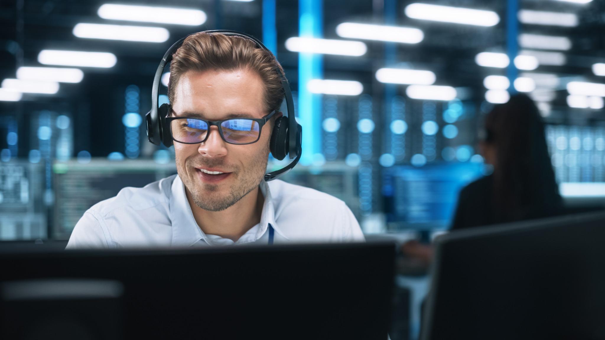 Freeing Up Resources: Pia Chat Ends Labor-intensive Service Desk Work
