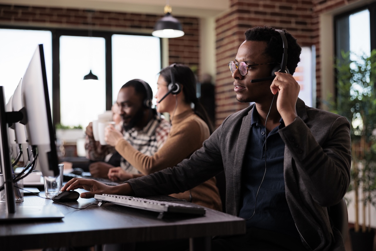 TCP vs. UDP: Which is Better for VoIP?