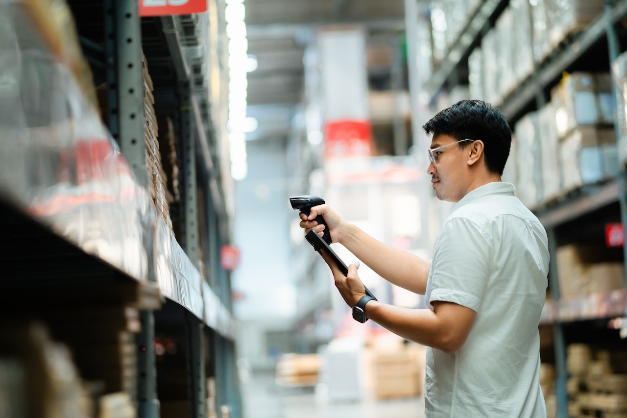 Why Does Your Warehouse Wi-Fi Keep Dropping?