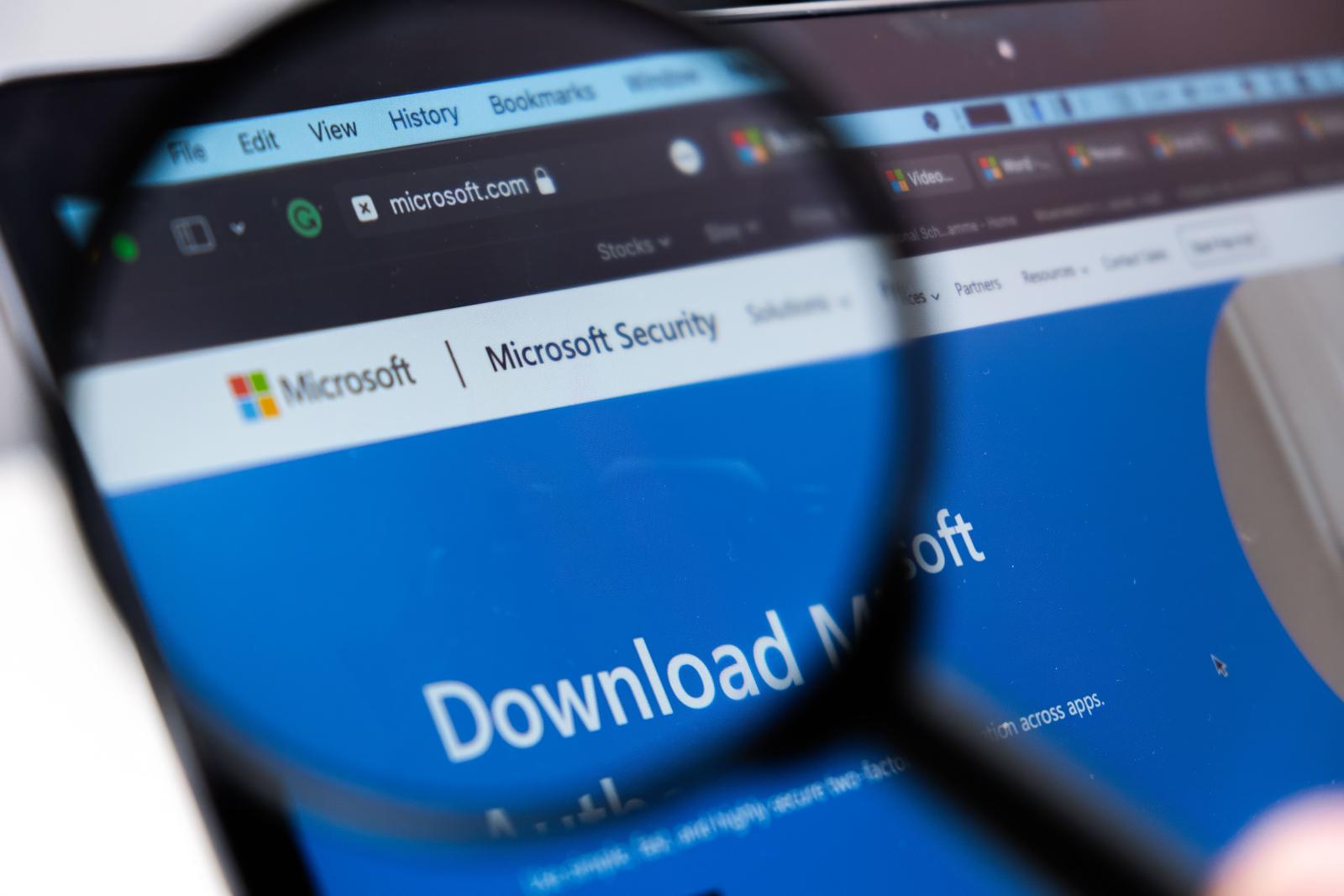 Closing the Gaps: Orchestrating End-to-End Threat Protection with the Microsoft Security Ecosystem