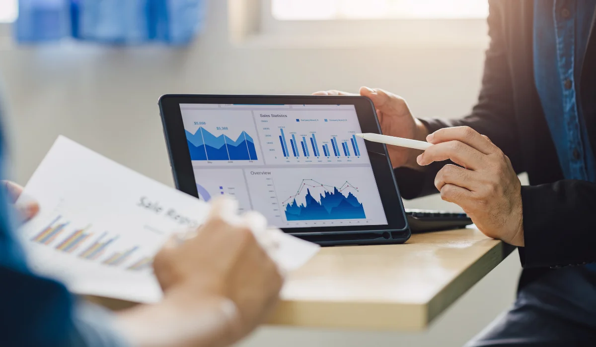 How Encino Firms Can Keep Cash Flow Reporting Moving During Outages