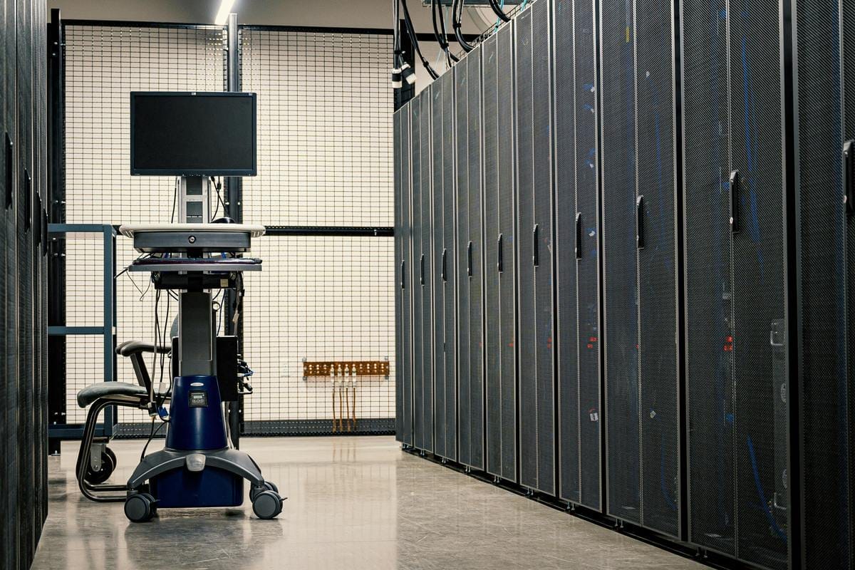 What Is a Data Center? A Business Guide to Modern Data Center Infrastructure