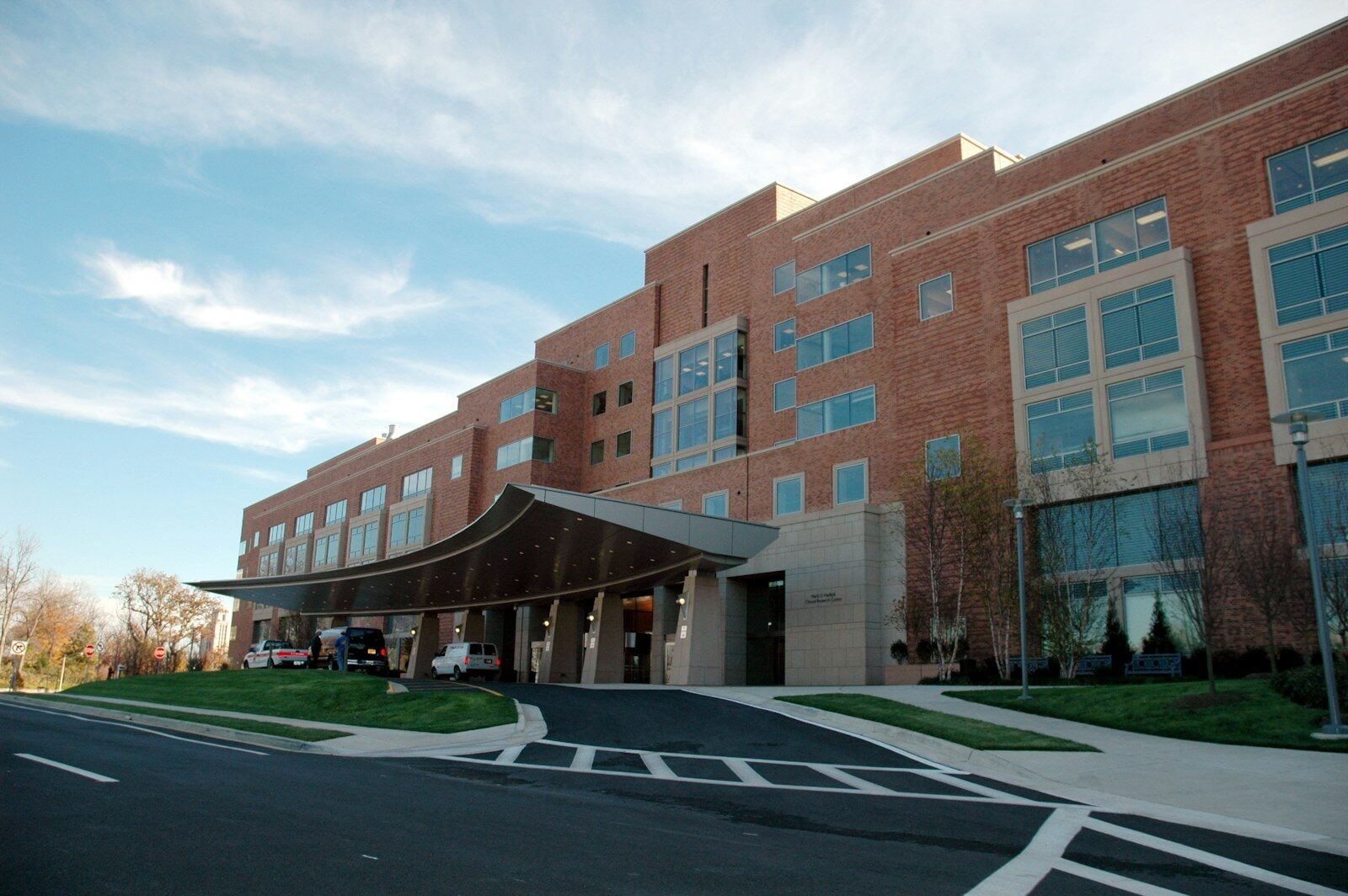 Jacksonville Healthcare IT Case Study: From Unresponsive Support to Stable Operations
