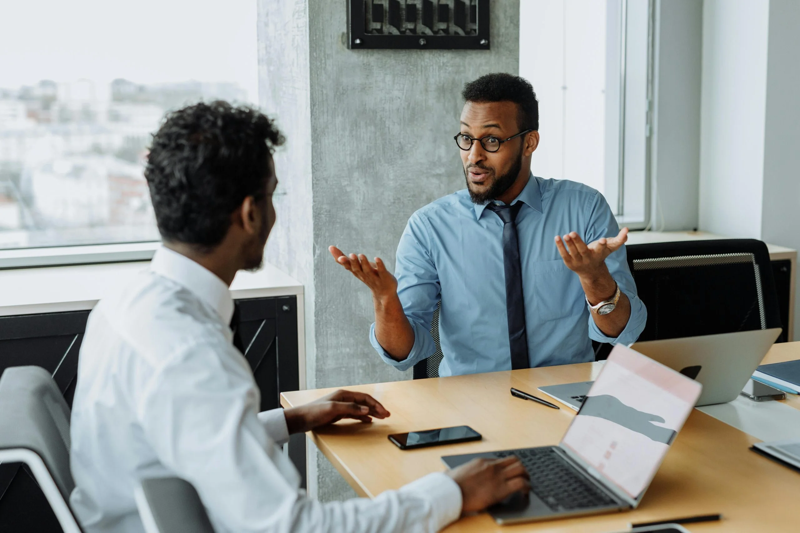 Managed IT vs. In-House IT: What’s Right for Small Businesses in Tampa Bay?